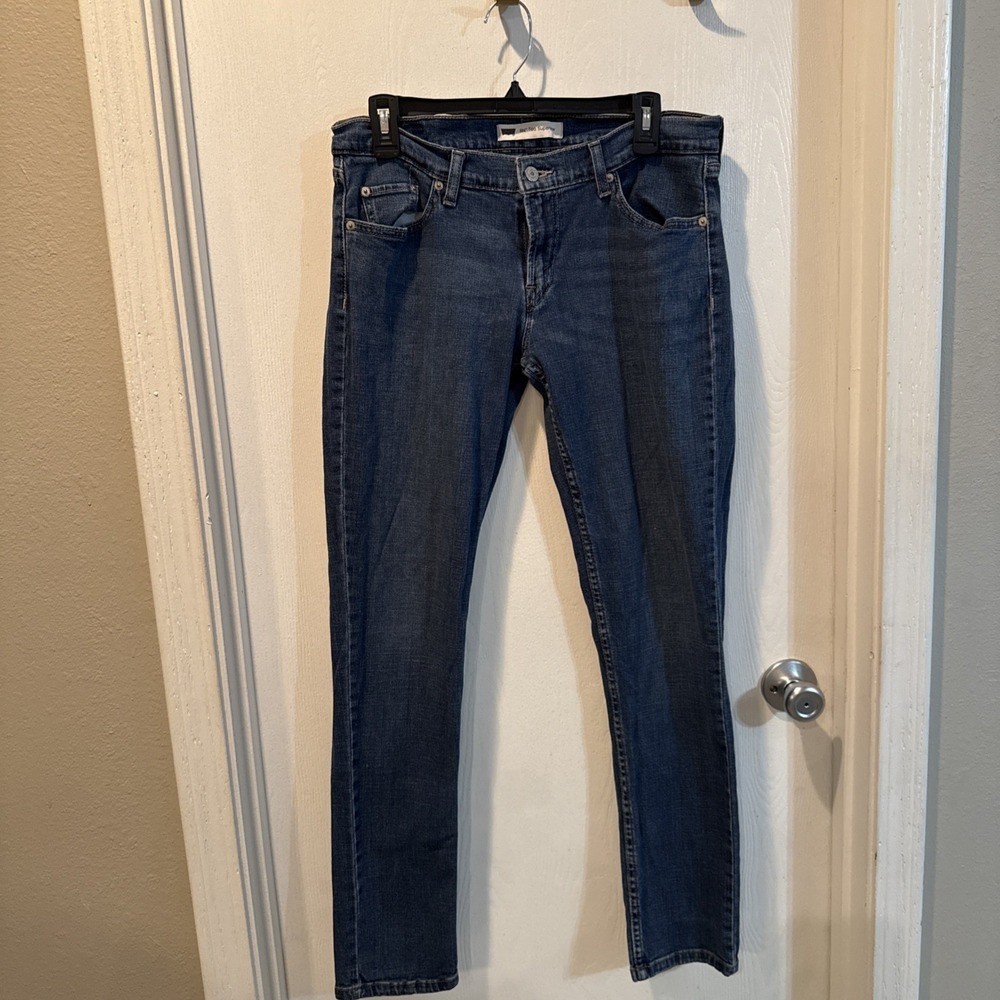 Levis Jeans 524 Too Superlow Juniors size 13M Low Rise Drnim Jeans